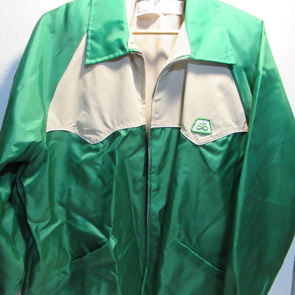 Pioneer Seed Corn Jacket XL Made in the USA